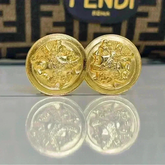 Vintage FENDI GOLD EARRINGS Janus Coin Round Earrings Gold Neoclassical - Picture 2 of 5